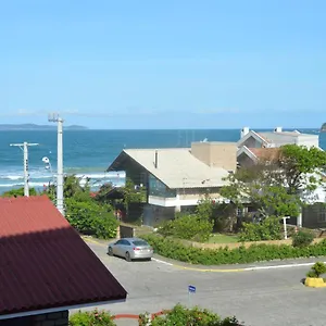 lindo-apto-2-sutes-a-50-metros-do-mar-em-bombinhas-sc.santa-catarina-brasil.com/